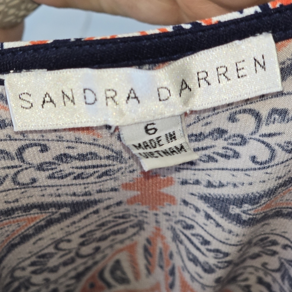 Sandra Darren | 3/4 Sleeve Keyhole Neck Printed A-Line Dress | Size 6 - Picture 3 of 6